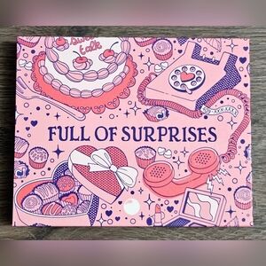 ZOX "FULL OF SURPRISES" #540 PEARL MEDIUM WRISTBAND & PIN collectible magnet box
